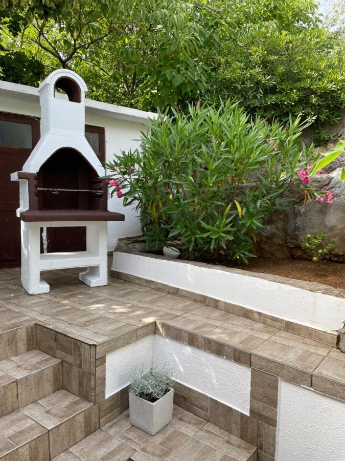 Holiday Home Cesarica 卡尔卢巴格 外观 照片