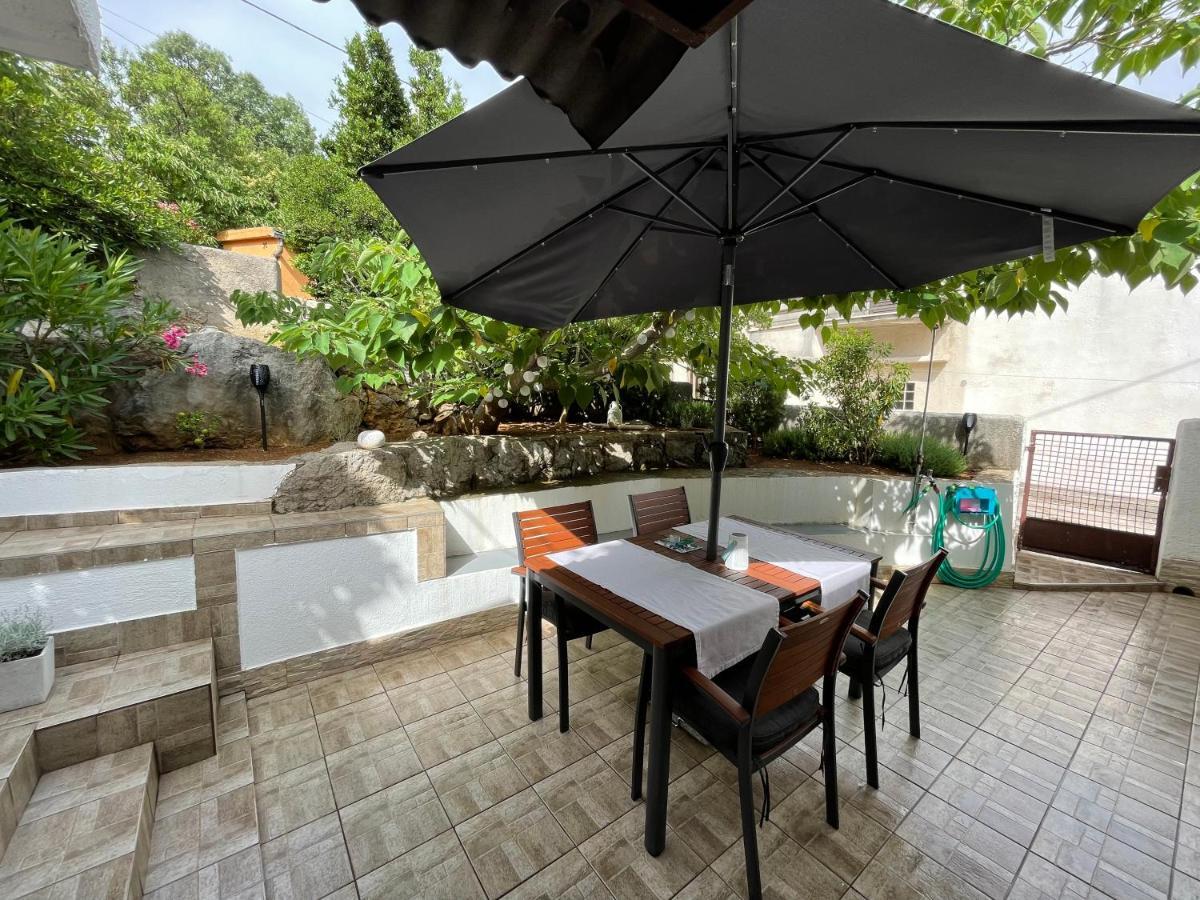 Holiday Home Cesarica 卡尔卢巴格 外观 照片