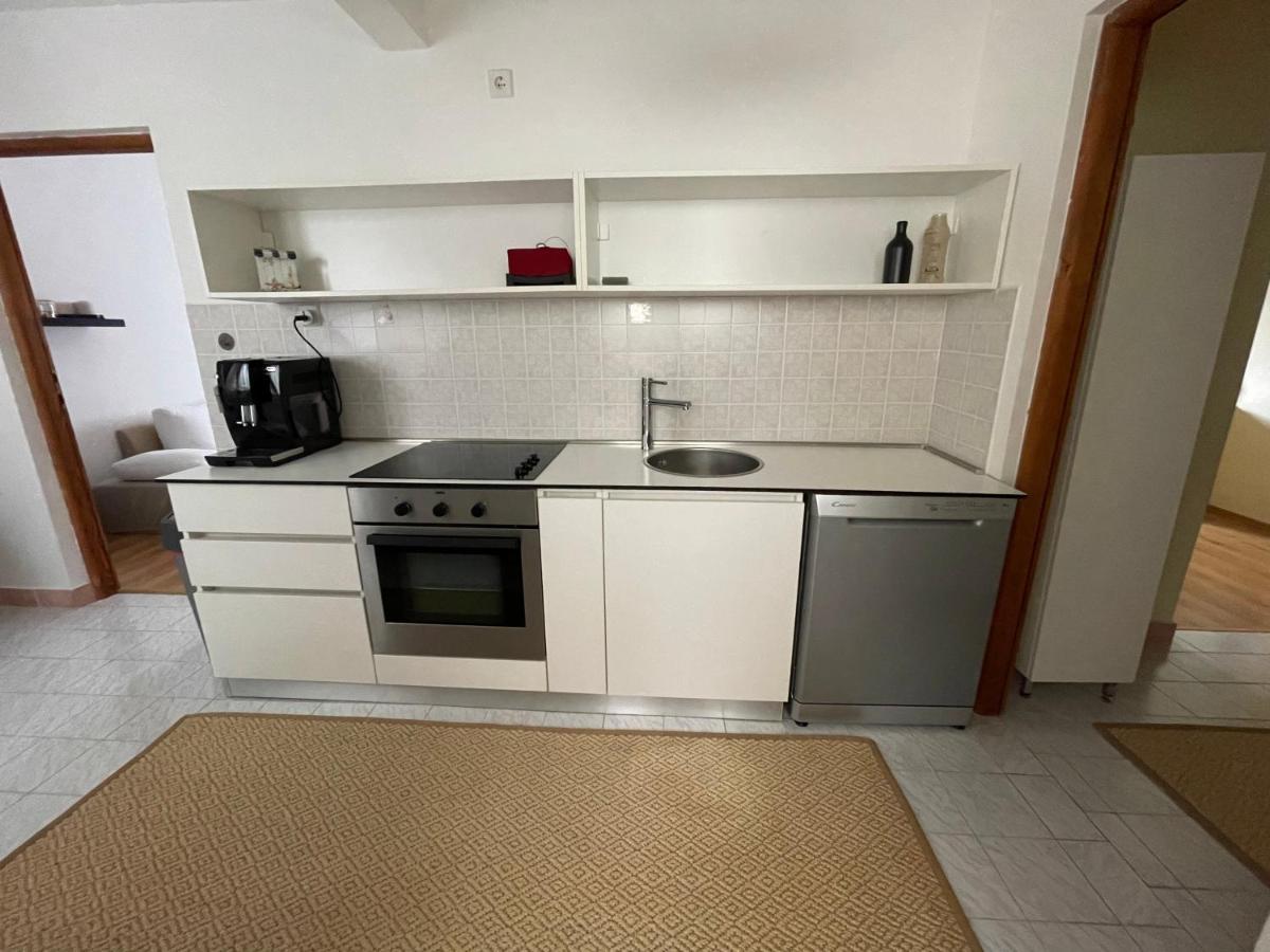 Holiday Home Cesarica 卡尔卢巴格 外观 照片
