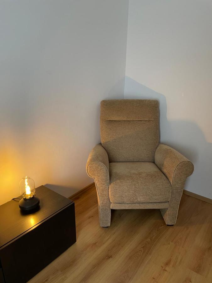Holiday Home Cesarica 卡尔卢巴格 外观 照片