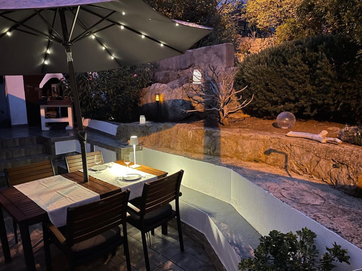 Holiday Home Cesarica 卡尔卢巴格 外观 照片